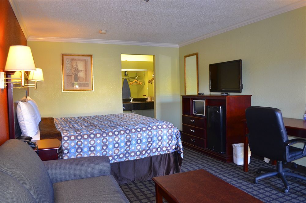 Americas Best Value Inn Форт Уорт Екстериор снимка
