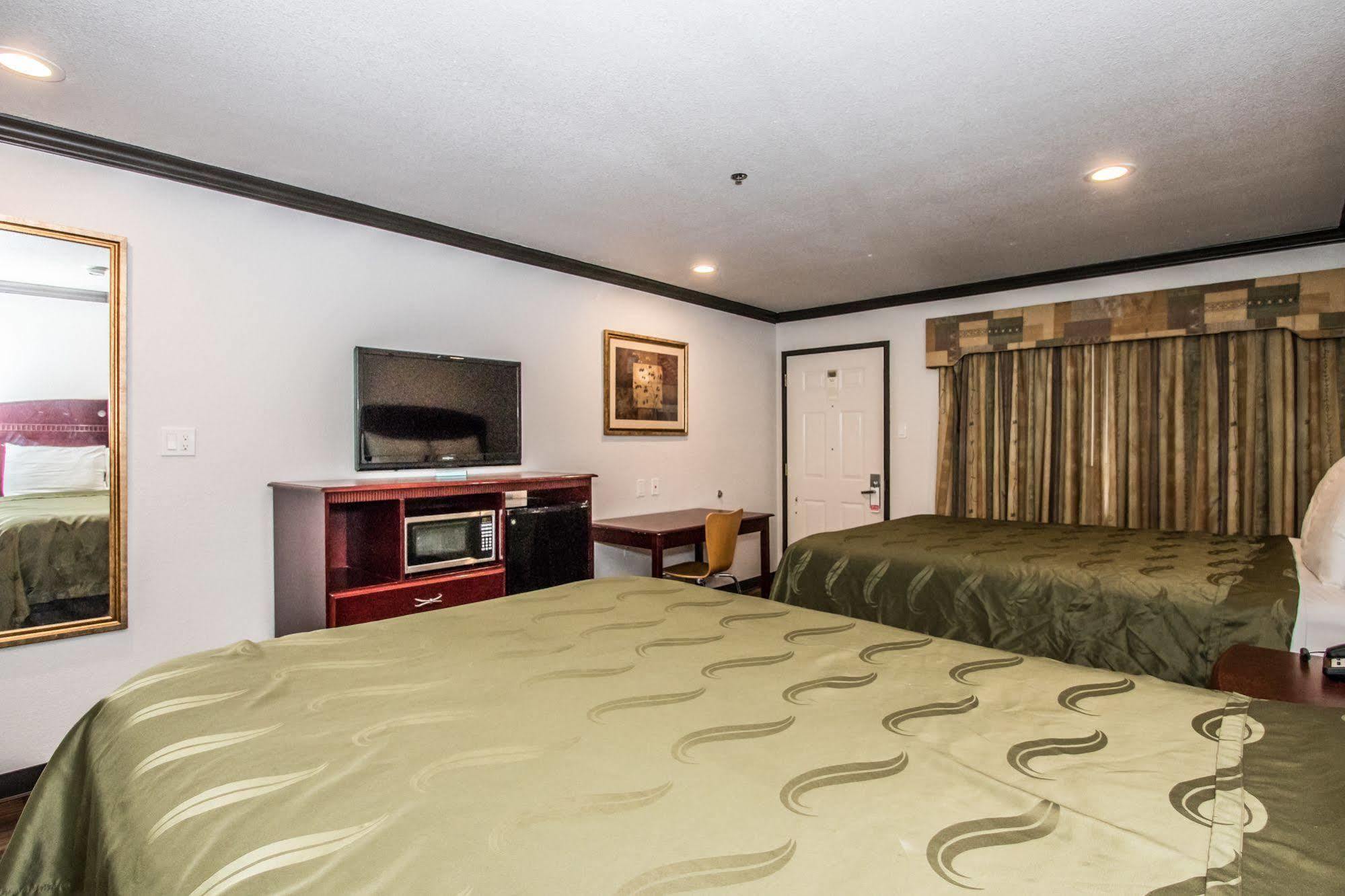 Americas Best Value Inn Форт Уорт Екстериор снимка