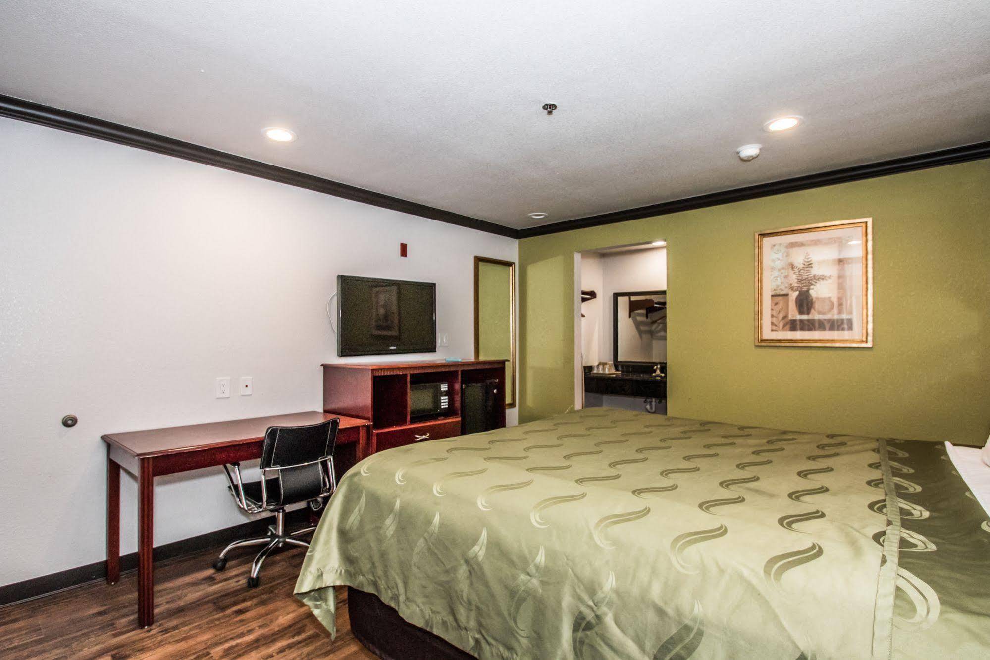 Americas Best Value Inn Форт Уорт Екстериор снимка
