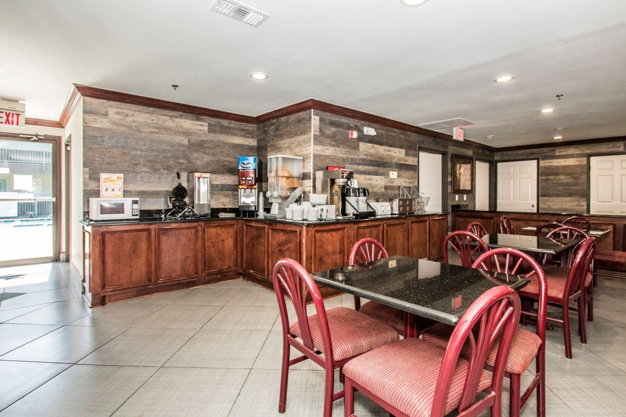 Americas Best Value Inn Форт Уорт Екстериор снимка