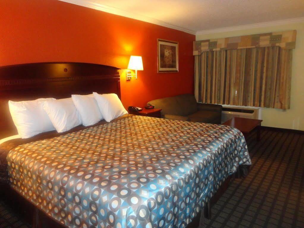 Americas Best Value Inn Форт Уорт Екстериор снимка